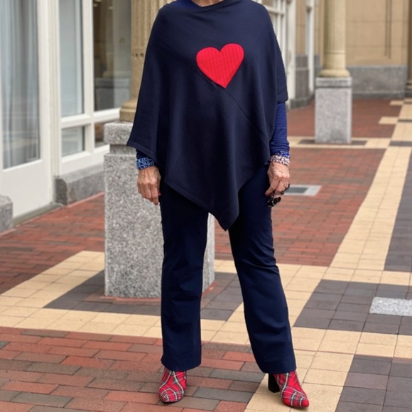 NEW Top It Off Navy Heart Poncho, Sweater - Super Cute! - Picture 5 of 6